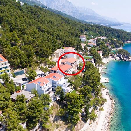 Apartments By The Sea Brela, Makarska - 2718 Экстерьер фото