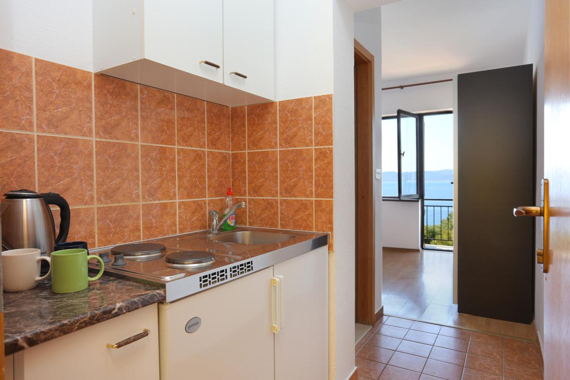 Apartments By The Sea Brela, Makarska - 2718 Номер фото